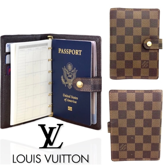 damier louis vuitton passport holder